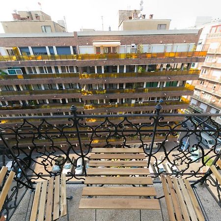 Madach Fox Apartment Budapest Eksteriør billede
